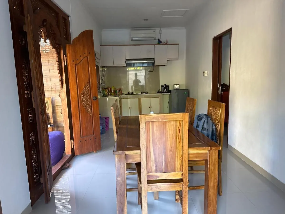 金巴兰小屋 Джимбаран